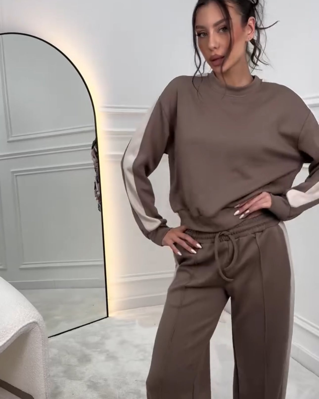 Conjunto Eva com Blusa e Calças