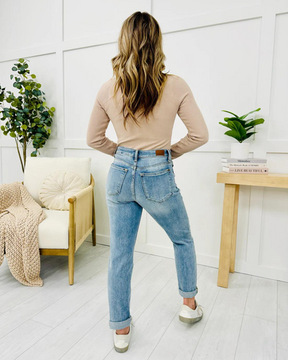 Calças de ganga de cintura média