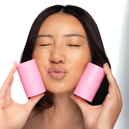 Iluminador Facial Com um Acabamento Impecável (OFERTA 2X1)