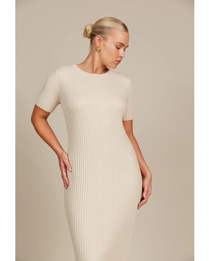 Vestido Comprido de Manga Curta com Canelado para Mulher