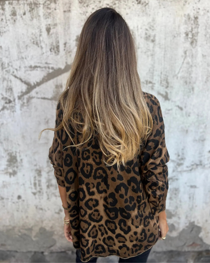 Blusa Elástica para Mulher com Estampado Animal e Decote Redondo