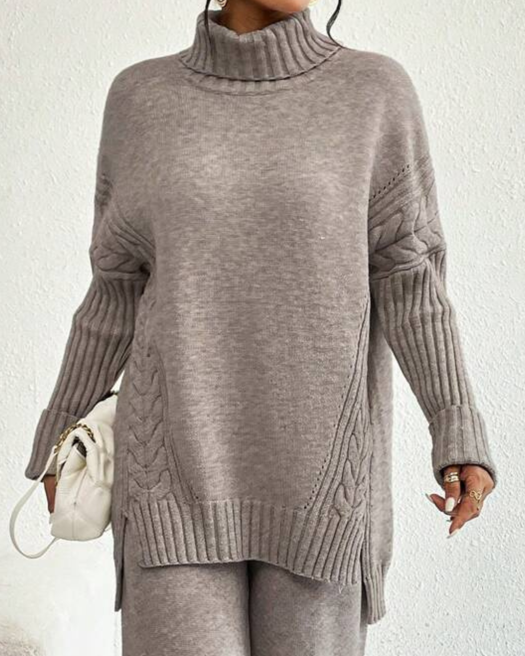 Conjunto Elegante de Duas Peças: Suéter Texturizado com Fenda e Bainha + Calças de Malha de Perna Larga