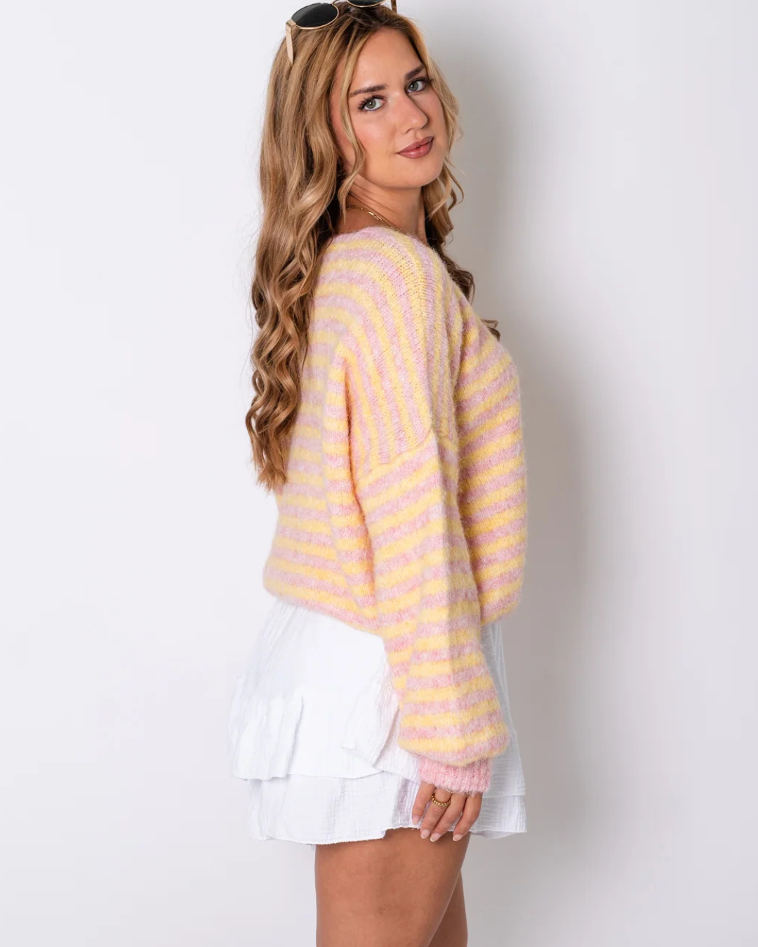 Casaco de malha às riscas com botões para mulher