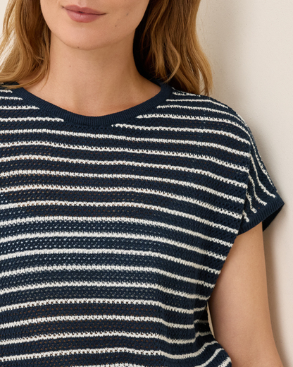 Conjunto de 2 peças de top e calções em croché