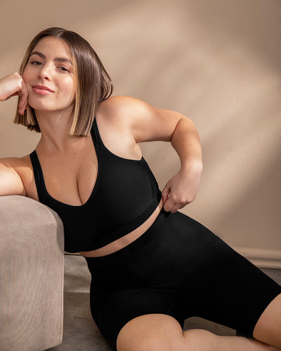 Calções de Cintura Subida com Modelação (OFERTA 2x1)