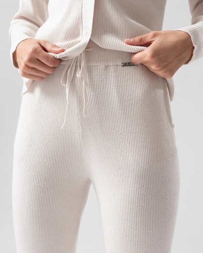 Conjunto Duplo de Cardigã e Calças de Malha Canelada para Estilo e Conforto