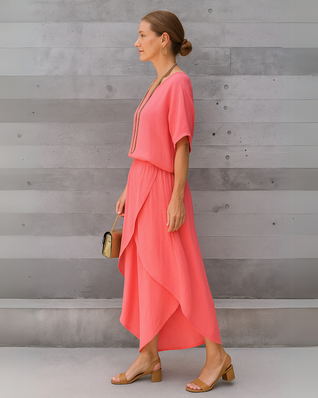 Conjunto de 2 peças com blusa folgada e calças largas com fenda