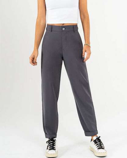 Calças de cintura alta e corte reto para mulher