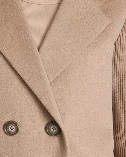 Casaco Casual de Mulher com Lapela, Botões e Mangas Combinadas, com Bolsos Laterais