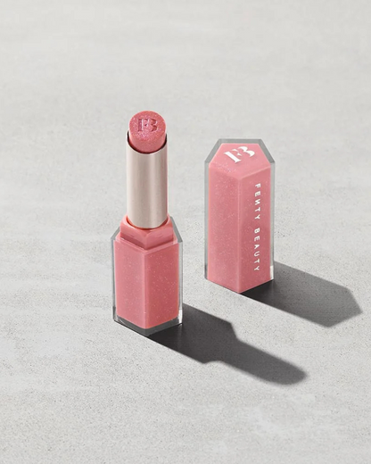 Batom leve e duradouro com acabamento difuminado (OFERTA 2X1)