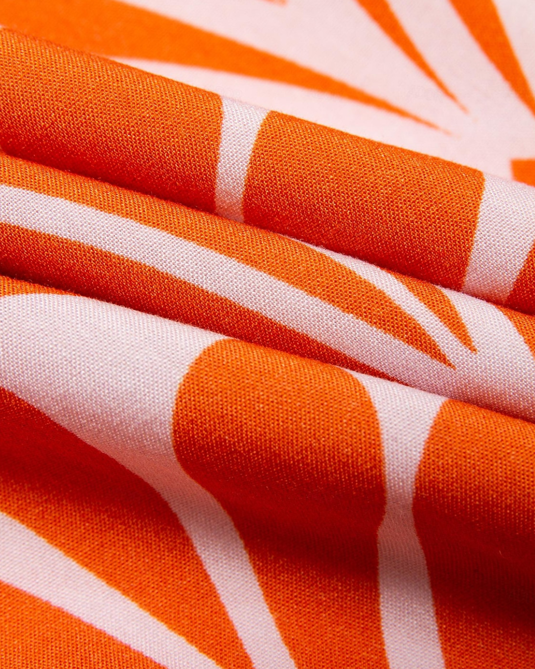 Vestido Midi em Rayon com Cinto Geométrico