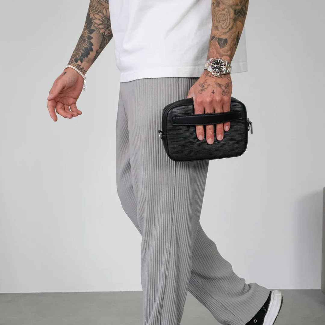 Bolsa de ombro em couro sintético com bolso frontal para homem