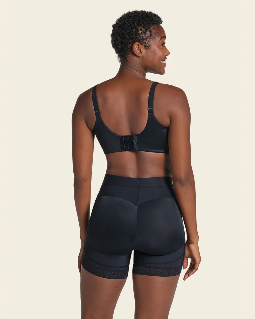 Calções Modeladores de Cintura Média que Realçam as Nádegas (OFERTA 2X1)