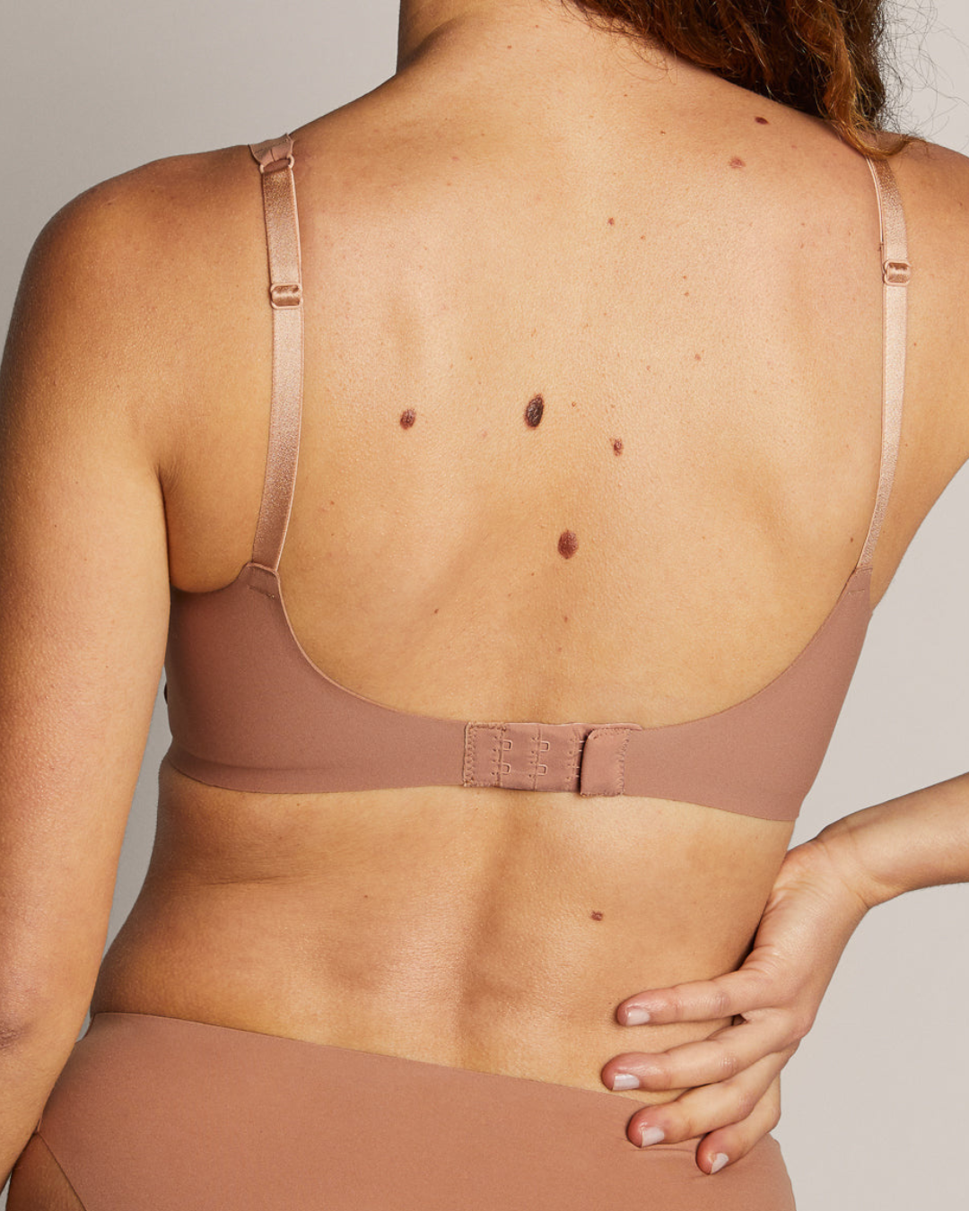 Soutien de modelação sem costuras com efeito de segunda pele e máximo conforto (OFERTA 2X1)