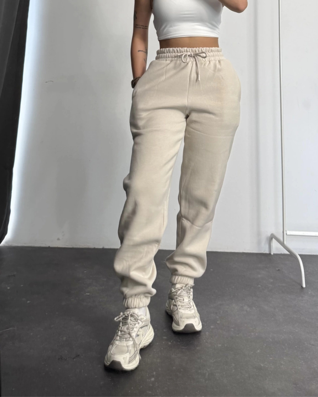 Calças desportivas para mulher com ajuste elástico