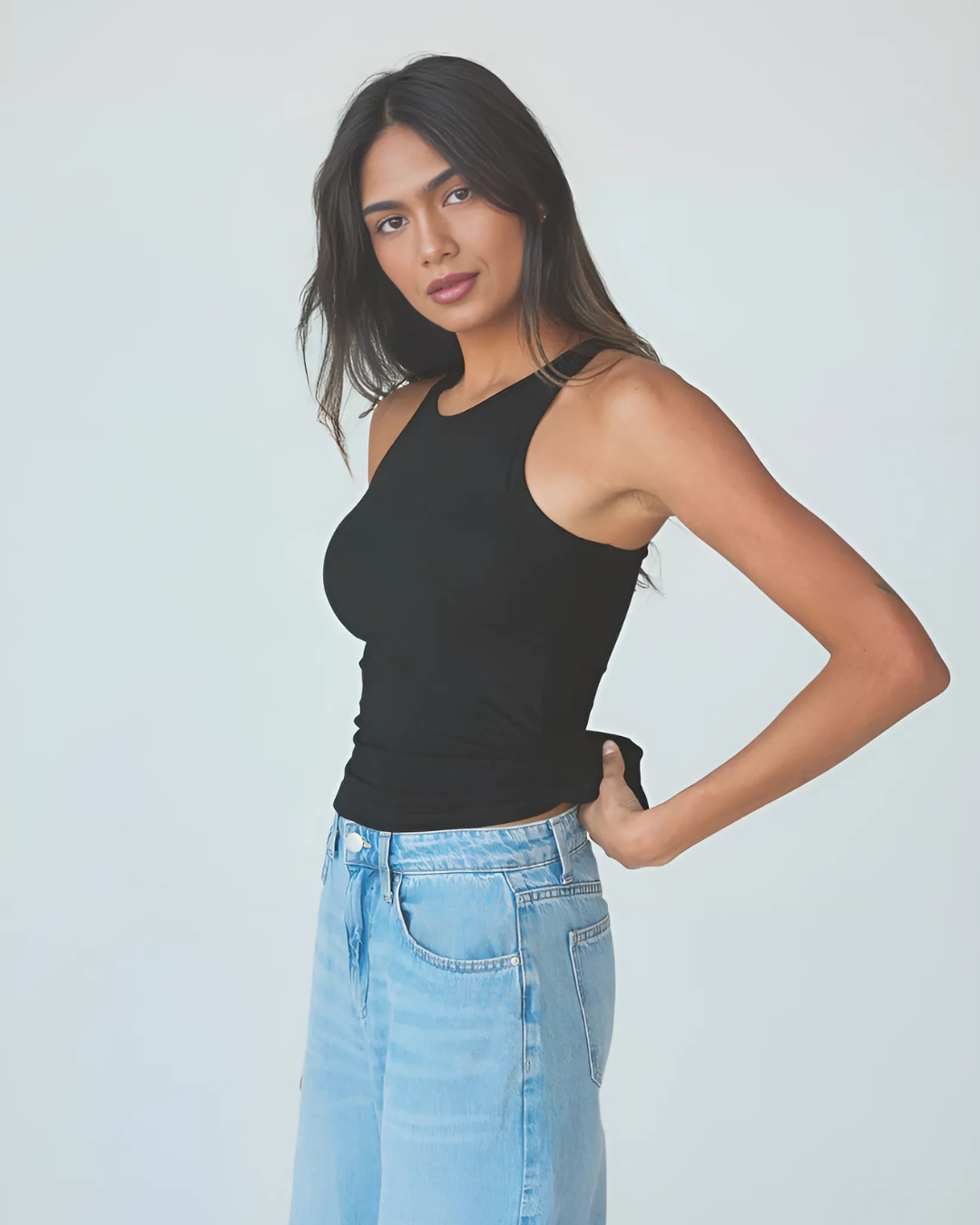 Camisola sem Mangas com Sutiã Incorporado