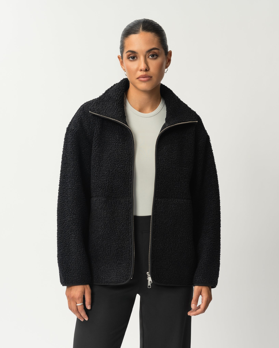 Casaco de Lã com Fecho de Correr à Frente e Gola Alta