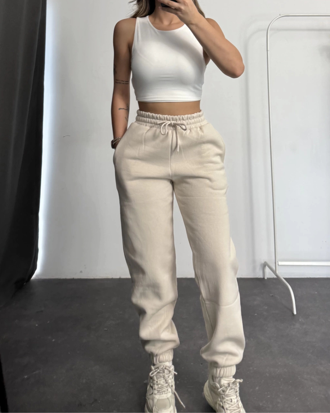 Calças desportivas para mulher com ajuste elástico