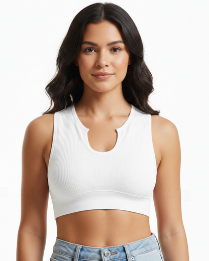 Top desportivo com design canelado e decote original em U para mulheres