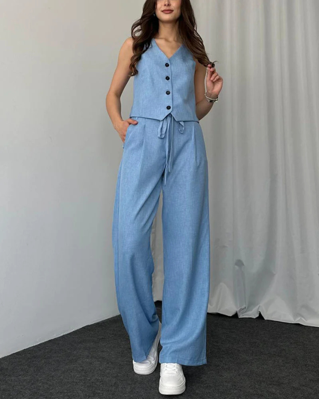 Conjunto de duas peças de colete e calças com cintura ajustável