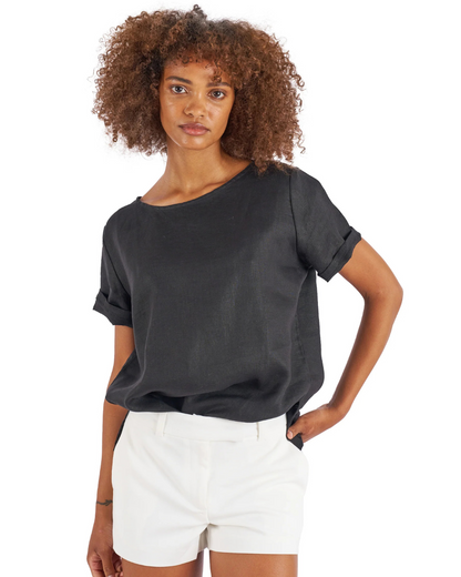 Blusa de Linho em Cor Natural com um Design Solto e Mangas Curtas