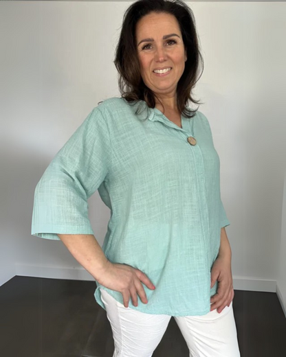 Camisa de Linho Texturizado com Mangas Ajustáveis Estilo Casual e Fresco