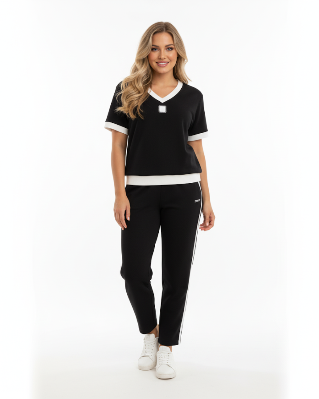 Conjunto elegante de top e calças com decote em V