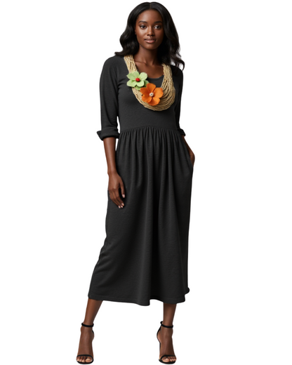 Vestido longo de linho com gola redonda e bolsos