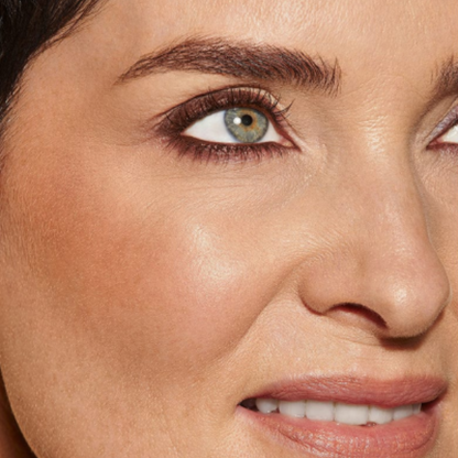 Lápis Delineador de Precisão Suave para um Acabamento impecável (OFERTA 2X1)